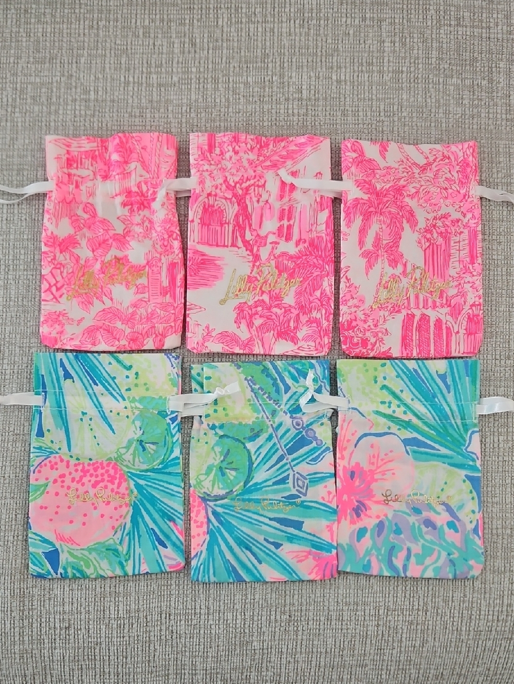 Lilly Pulitzer Set of 6 Drawstring Bags